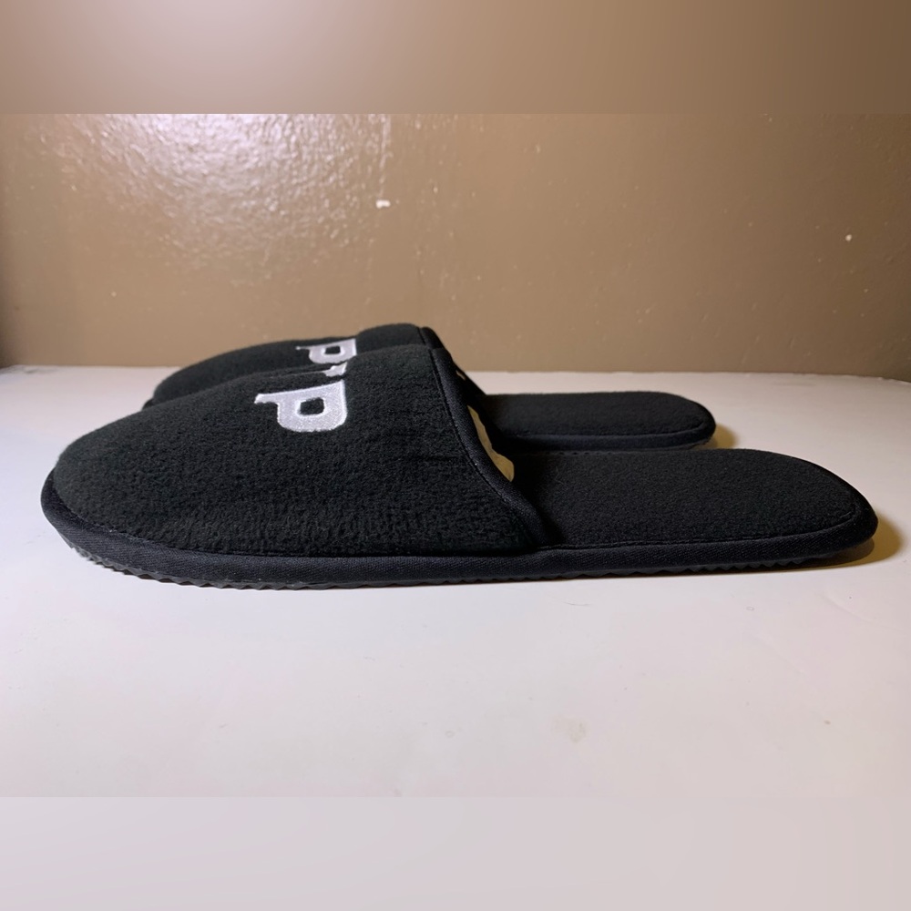 ❌SOLD❌ FTP Black logo house Slippers - Picture 5 of 7